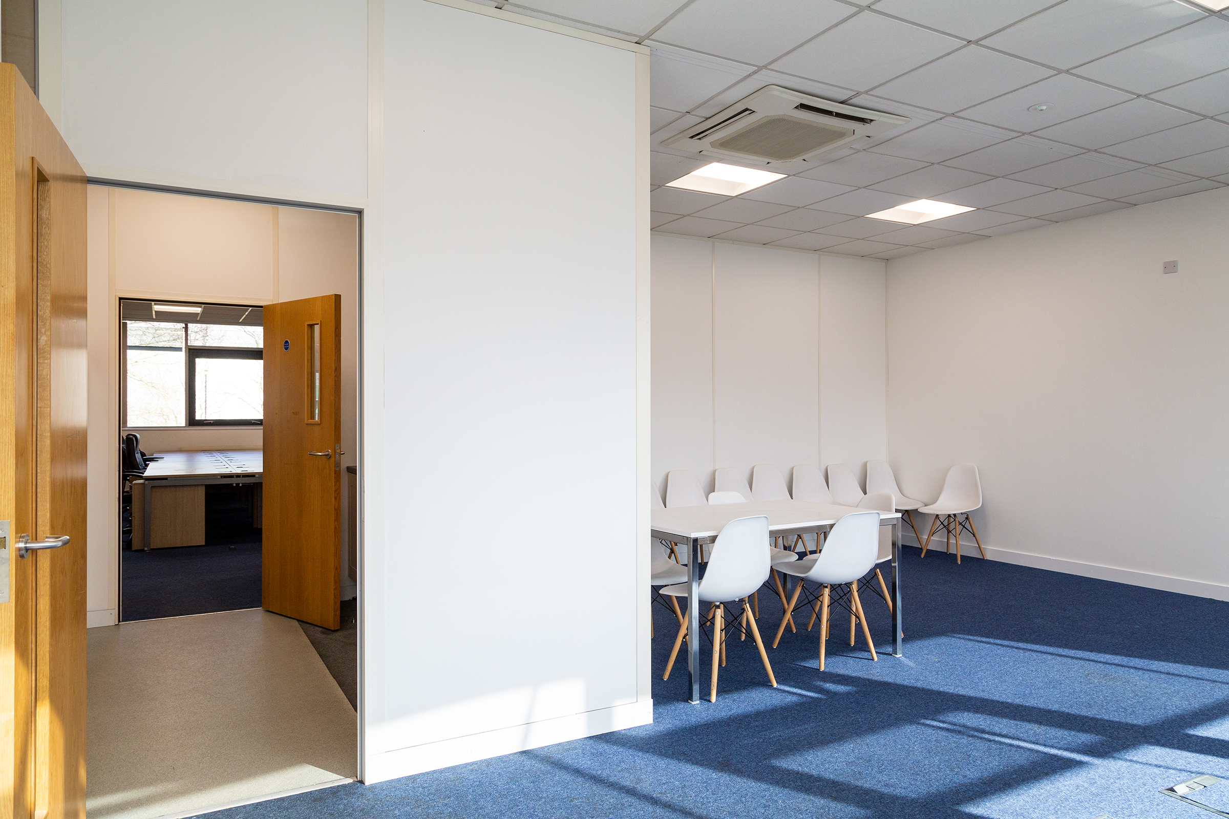OMA House: Offices